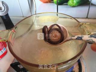 三鲜粉丝汤的做法步骤：4