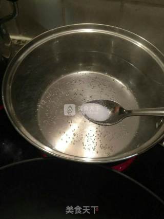 番茄虾仁意面的做法步骤：3