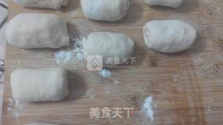 卷起吃也够味——火腿芝士小卷包的做法步骤：6