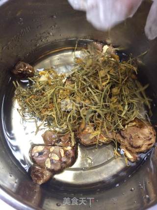 罗汉果鲜酿酵素的做法步骤：5