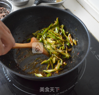黑椒牛柳的做法步骤：6
