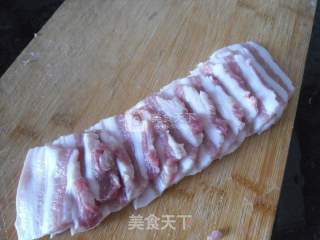 煎五花肉的做法步骤：2