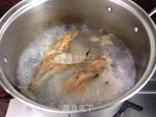 鲫鱼豆腐汤的做法步骤：6