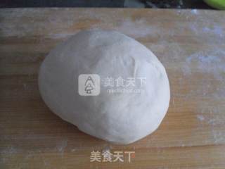 椒盐发面卷的做法步骤：2