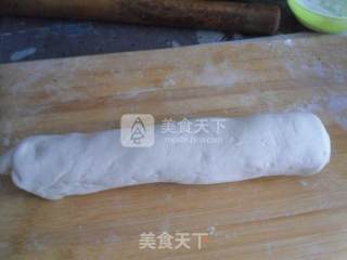 椒盐发面卷的做法步骤：7