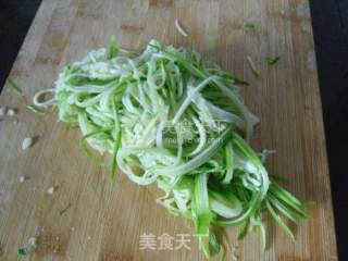 金针丝瓜的做法步骤：3