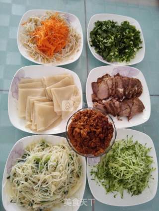 舌尖上的春饼～～东北筋饼的做法步骤：10