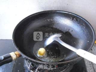 金沙豆腐的做法步骤：3