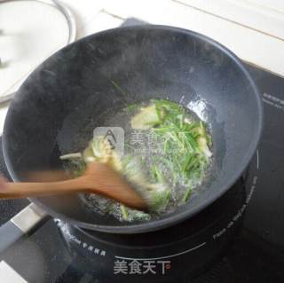 土豆烧肉的做法步骤：3