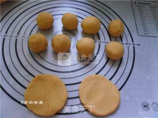豆沙红薯丸的做法步骤：8