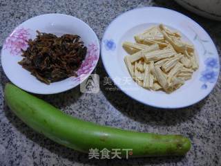 梅干菜腐竹煮夜开花的做法步骤：1