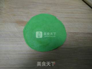 猪肉馅饼的做法步骤：2