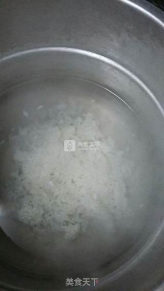 快手醪糟汤圆的做法步骤：1