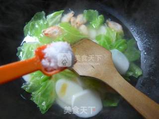 江白虾圆白菜年糕汤的做法步骤：7