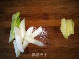 熏鲅鱼的做法步骤：3