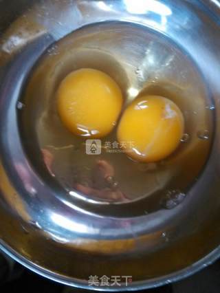 香菇鲜肉包的做法步骤：2