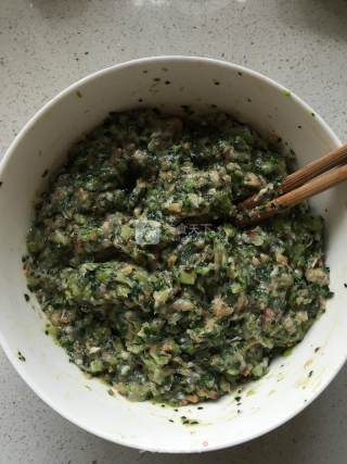 鲜虾菜肉小馄饨的做法步骤：8