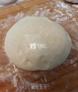 春节花式馒头豆沙包的做法步骤：3