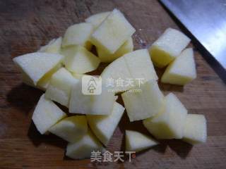 苹果煮汤圆的做法步骤：2