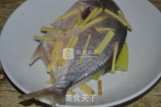 年年有鱼的做法步骤：3