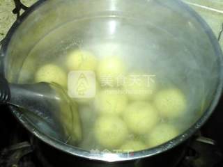 南瓜玫瑰黑芝麻汤圆的做法步骤：14