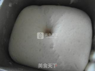 黄油酥香面包的做法步骤：2