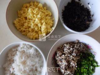 新春素饺之土豆粉菌菇的做法步骤：2