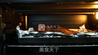 烤羊腿的做法步骤：7