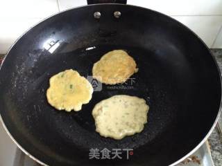 玉米小煎饼的做法步骤：4