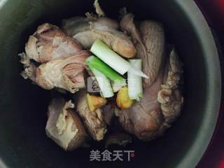 贾府私房菜－酱牛肉的做法步骤：5
