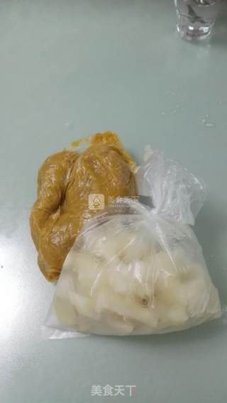 牛气冲天夹心卷边披萨的做法步骤：8