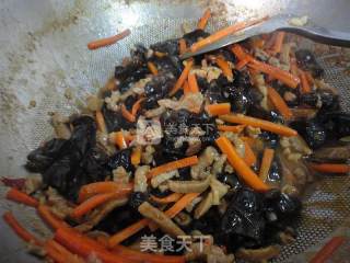 鱼香肉丝的做法步骤：12