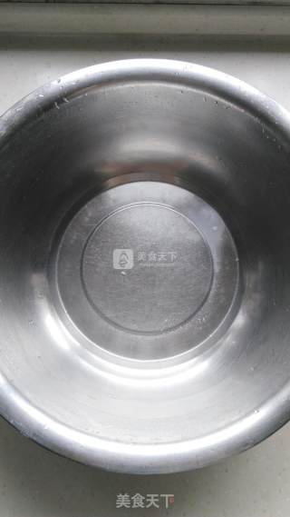 炸酱面的做法步骤：1