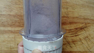 紫米馒头的做法步骤：2