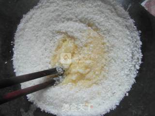 椰蓉面包卷的做法步骤：2
