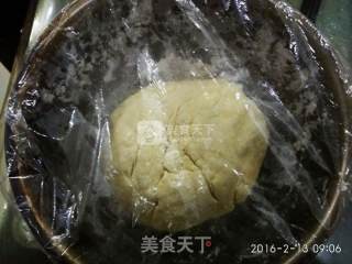 葱油饼的做法步骤：3