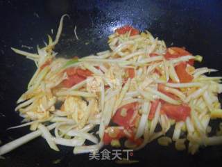 西红柿生菜汤面的做法步骤：5