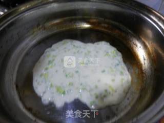 青蒜煎饼的做法步骤：4