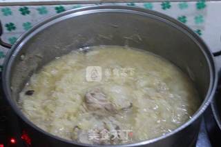 酸菜排骨的做法步骤：7