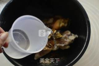 香卤猪蹄的做法步骤：6