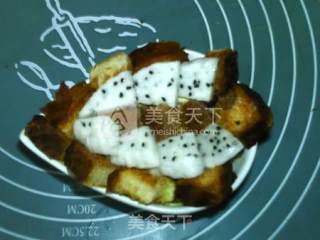 火龙果面包蒸布丁的做法步骤：14