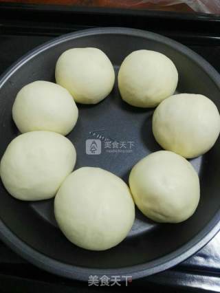 巧克力花环面包的做法步骤：8