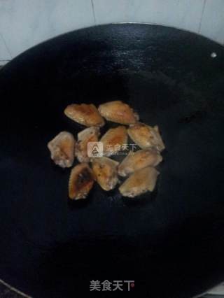 可乐鸡翅的做法步骤：2