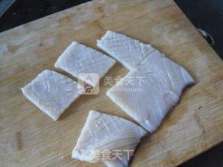 韭菜炒鱿鱼的做法步骤：5