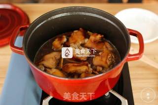 猪脚大餐一厨作铸铁锅版的做法步骤：6