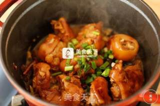 猪脚大餐一厨作铸铁锅版的做法步骤：7