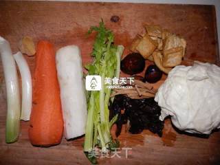 水晶素饺的做法步骤：1