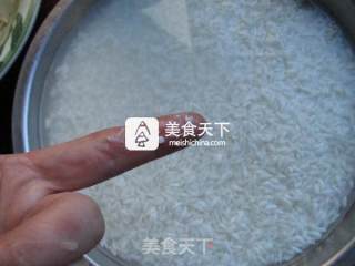 红曲米酒的做法步骤：1