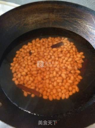 咸菜炒黄豆的做法步骤：4