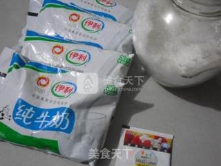 蓝莓酸奶的做法步骤：1